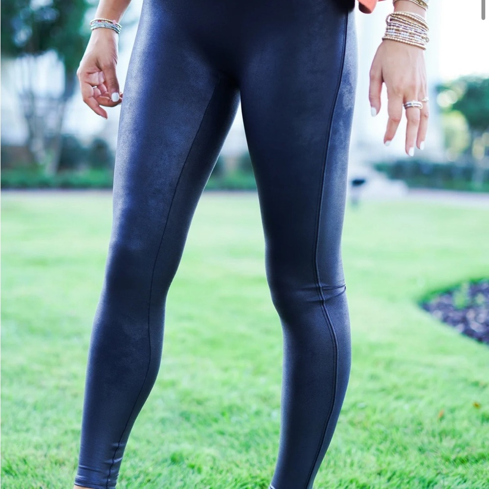 SPANX Blue Form-Fitting Leggings